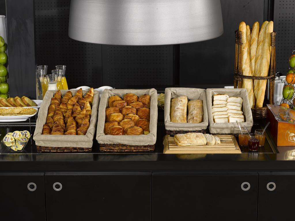 Hotel Campanile Rennes Sud - Jacques 3*